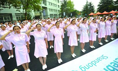 成都锦江区卫校关于毕业和结业这块是怎么规定的