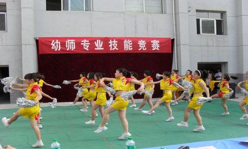 贵阳市初中毕业去哪可以学幼师专业,师范幼师学校