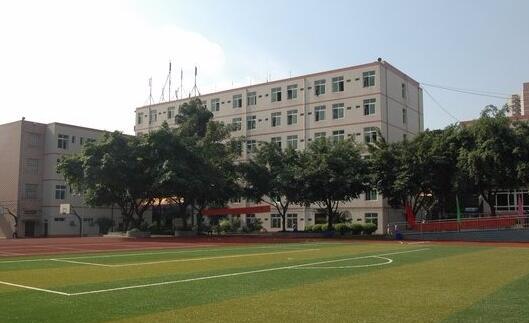 重庆沙坪坝区轨道交通学校哪所最好?