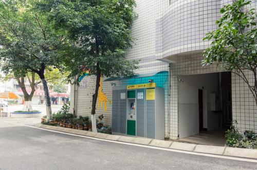 重庆沙坪坝区轨道交通学校学费是多少钱?